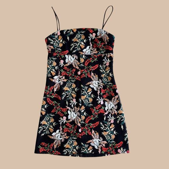 Urban Outfitters UO Embroidered Ponte Straight Neck Mini Dress XS - Picture 10 of 13